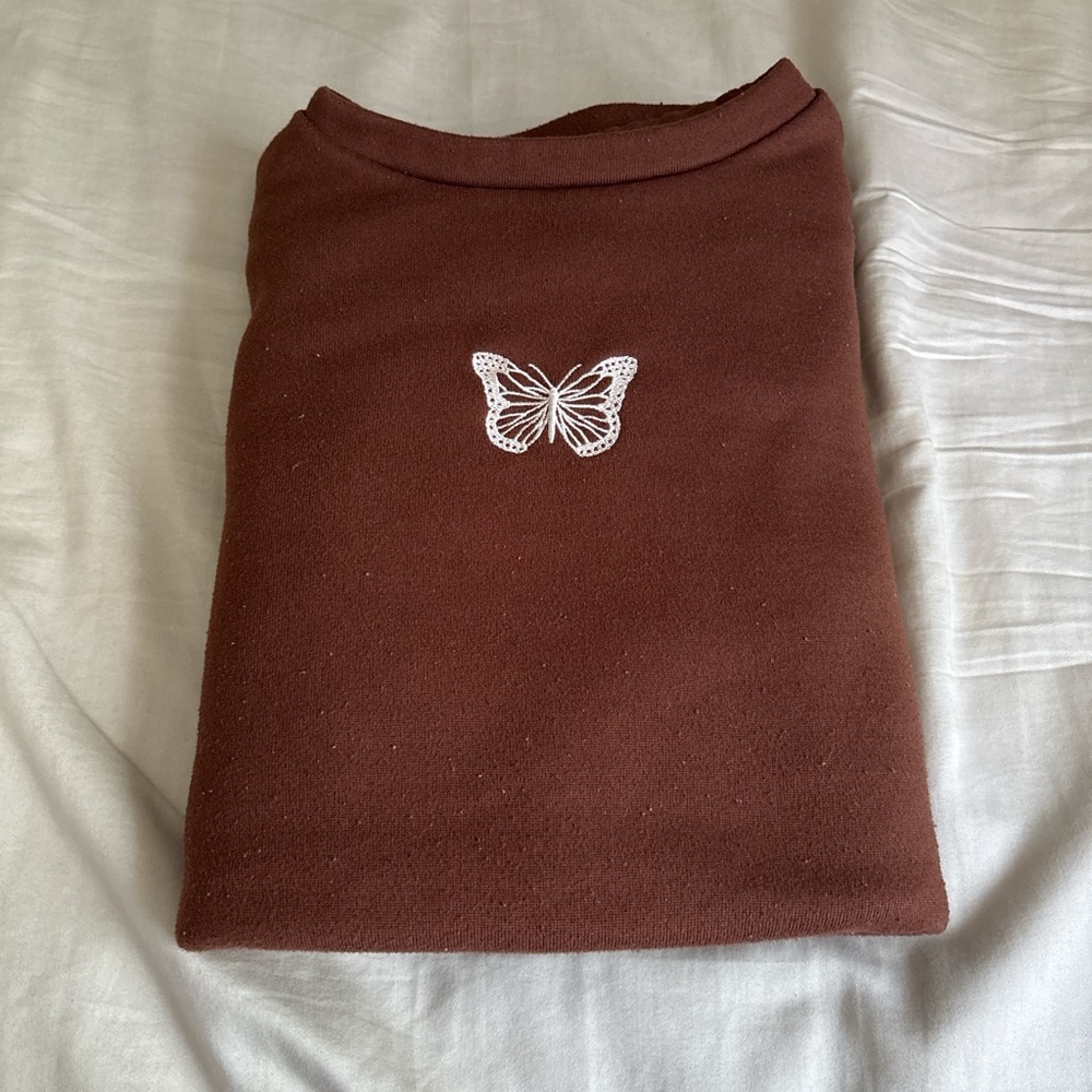 SHEIN oversized brown sweater with embroidered butterfly